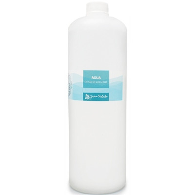 Comprar agua desmineralizada al por mayor. Venta online